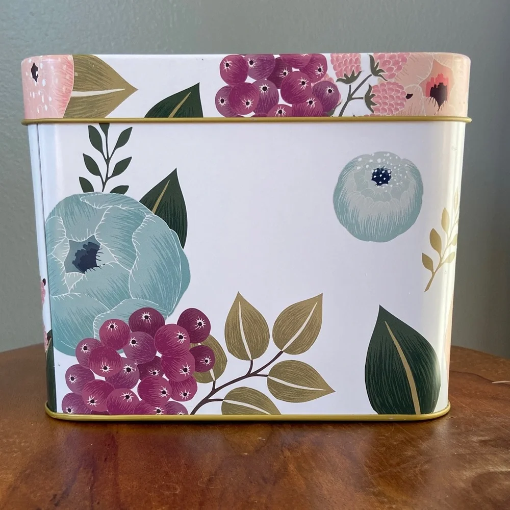 Polite Society Recipe or Storage Box 🌼